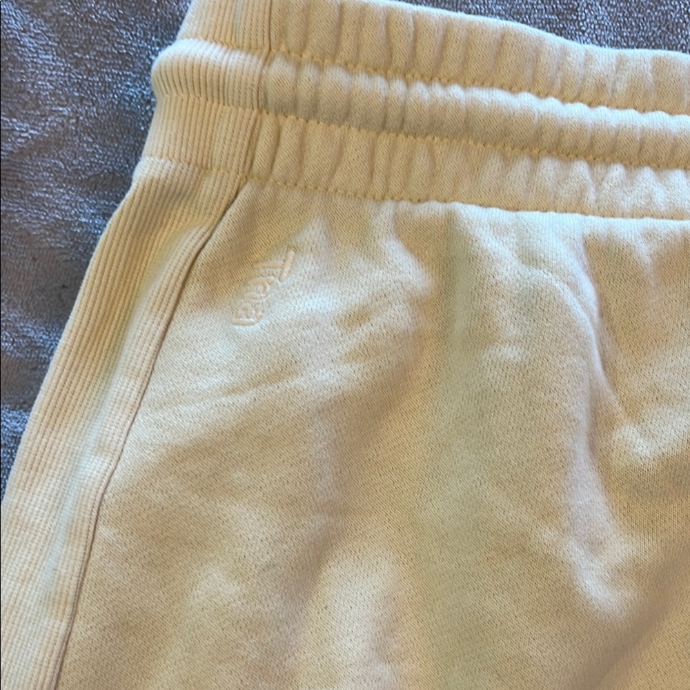 TNA Cream Velour Joggers Relaxed Fit - Picture 6 of 6